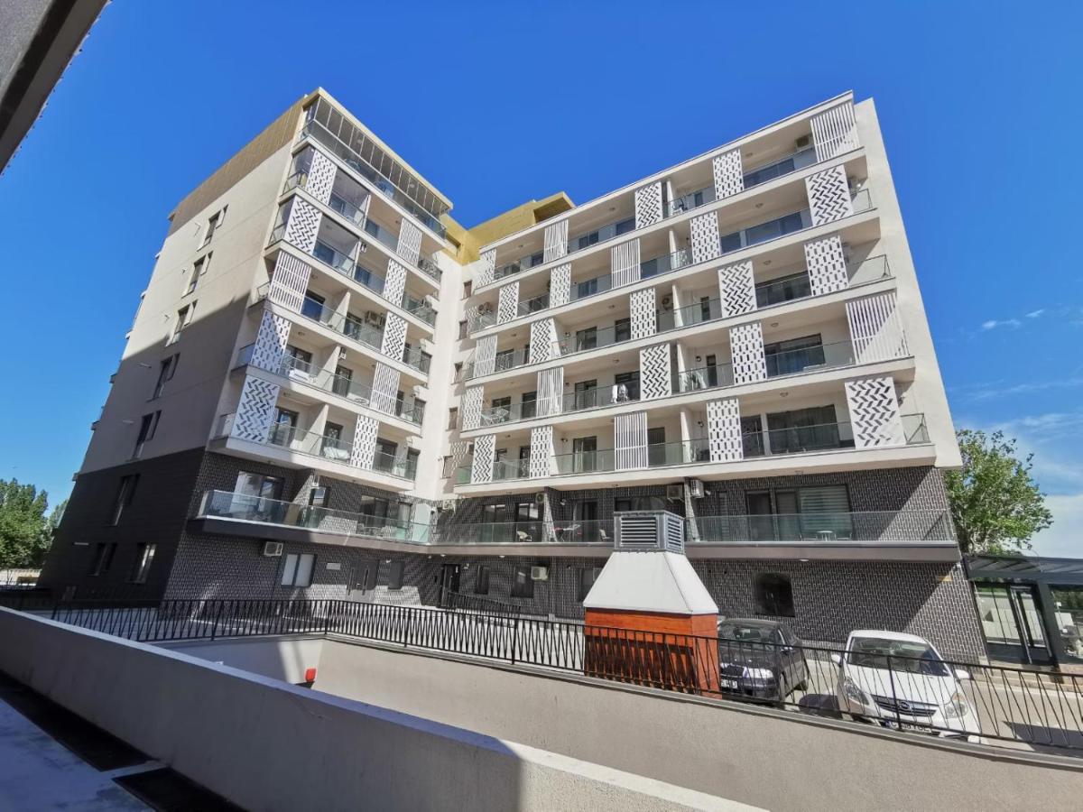 Grand Mamaia Lake Apartments Constanta Exterior photo